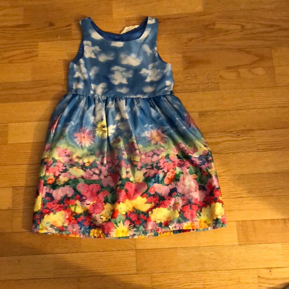 Girl dress